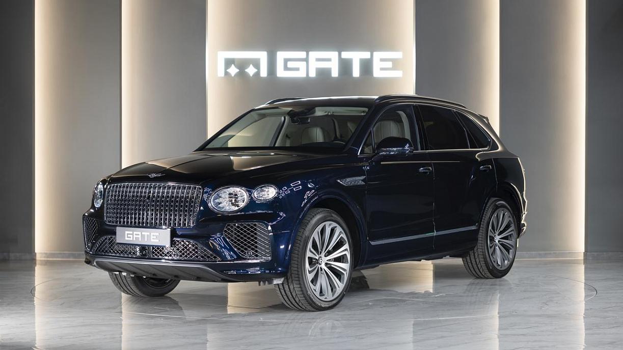Bentley Bentayga Atelier Edition 2026 Синий