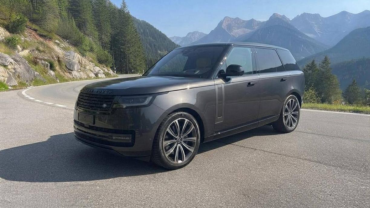 Land Rover D350 Autobiography 2026 Серый