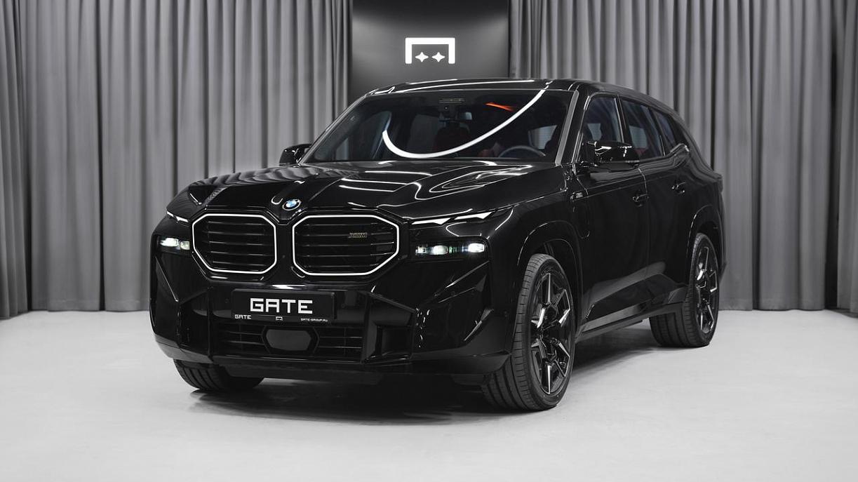 BMW XM 2023 Черный